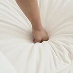 Divano componibile monoposto in ciniglia bianca con pouf