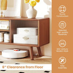 Mobile porta TV basso Marrone / Naturale con ante scorrevoli in rattan e vetro, Stile Mid-Century