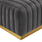 Pouf in velluto trapuntato a canali con base dorata, multi-seduta, 5 colori